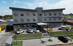 Hotel Royal Amambai